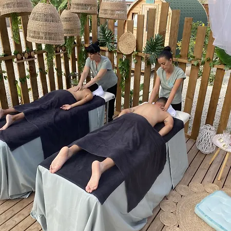 Privado Serendipia Natural Club Exclusive Сasa de vacaciones Buzanada