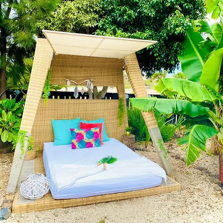 Privado Serendipia Natural Club Exclusive Сasa de vacaciones Buzanada