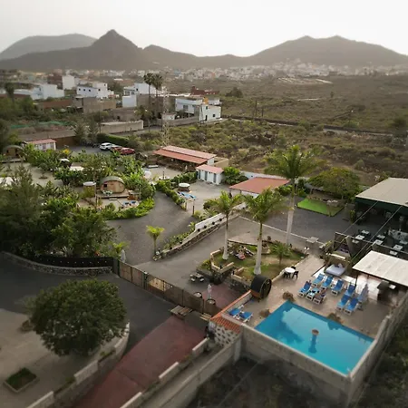 Privado Serendipia Natural Club Exclusive * Buzanada